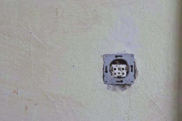 How Clogged Airflow Paths Can Burn Out AC Parts Faster