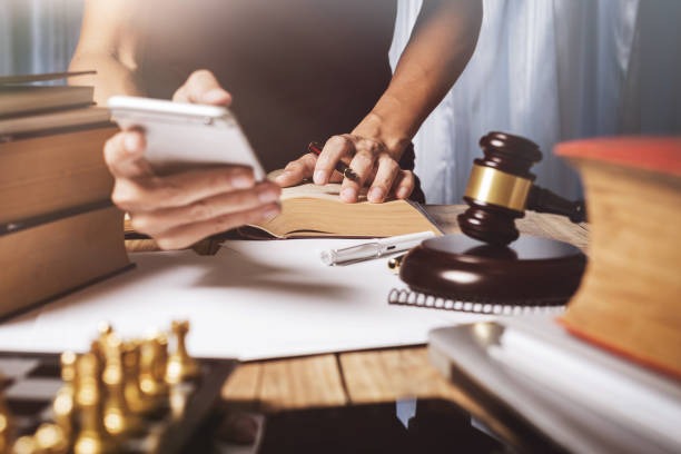 Why Choose an Attorney Referral Service for Legal Needs