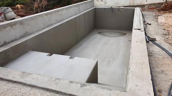 Complete Pool Design and Installation in Minneapolis from Concept to Completion