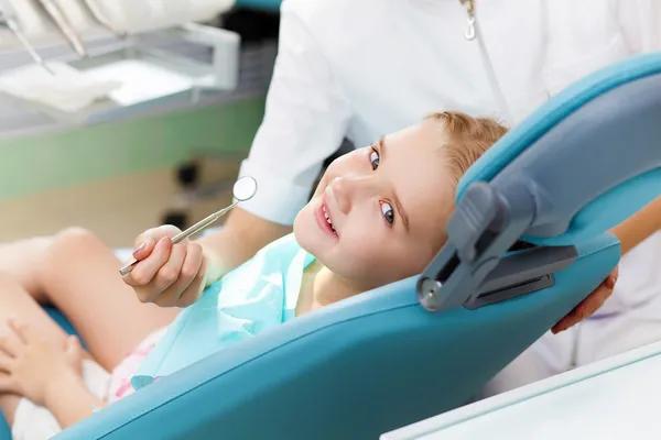 What a Dentist Looks for During Routine Dental Checkups Explained